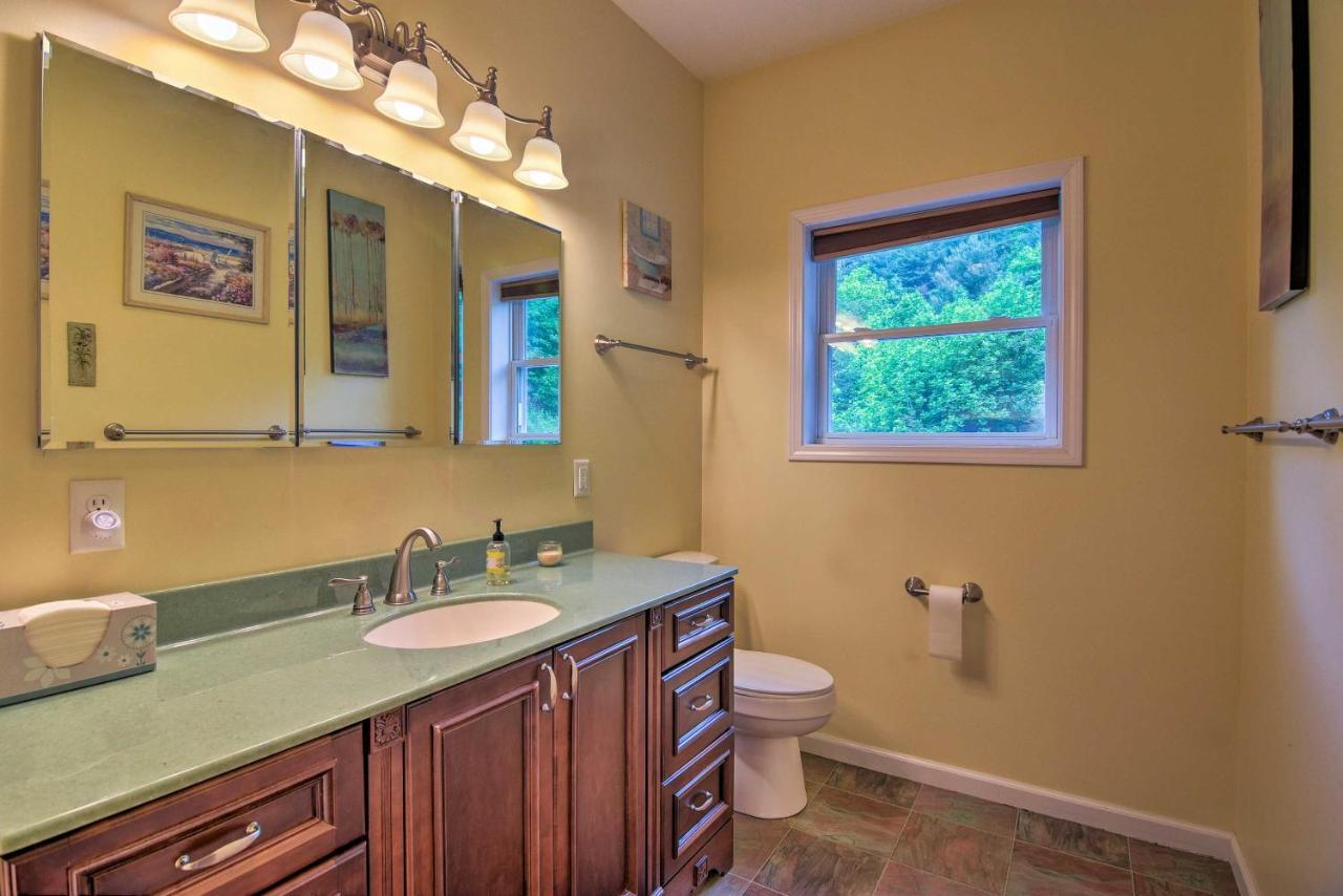 Blue Ridge Mountain Rental With Hot Tub And Gas Grill! Marshall Exterior photo